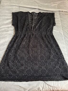 Club Collection women’s Black Lace Swim Coverup Tunic - Women's Beachwear Sz L